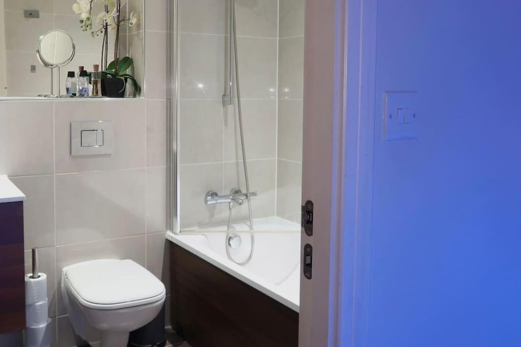 Cosy City Centre Apartment With Parking Birmingham Luaran gambar